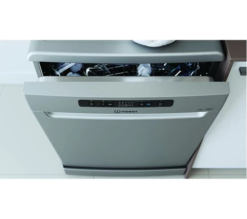 INDESIT DFC 2B+16 S UK Full-size Dishwasher - Silver